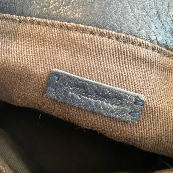 Madewell Zip-Top Transport Crossbody, Deep Navy - Picture 4 of 4